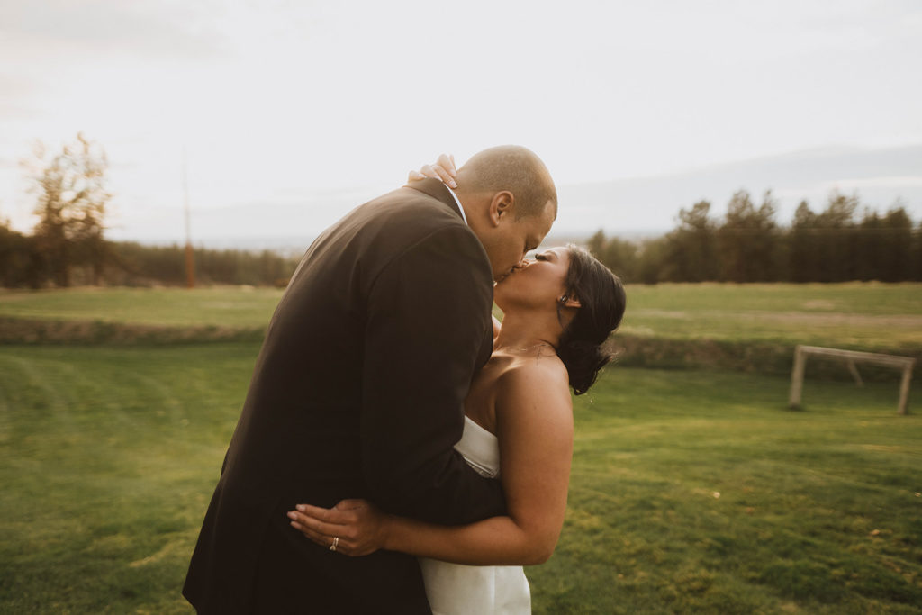 Dreamy film-like wedding photography during a fall wedding at Beacon Hill in Spokane, Washington.